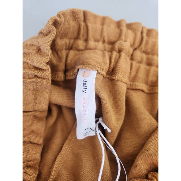 NWT Daily Practice by Anthropologie Pull-On Sweat Shorts Size XS Golden Sun - Picture 9 of 11